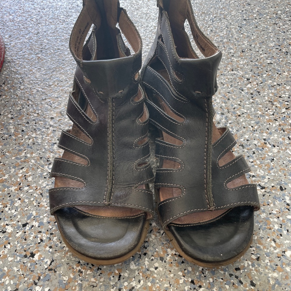 Sanita Gladiator Style Womens sandals